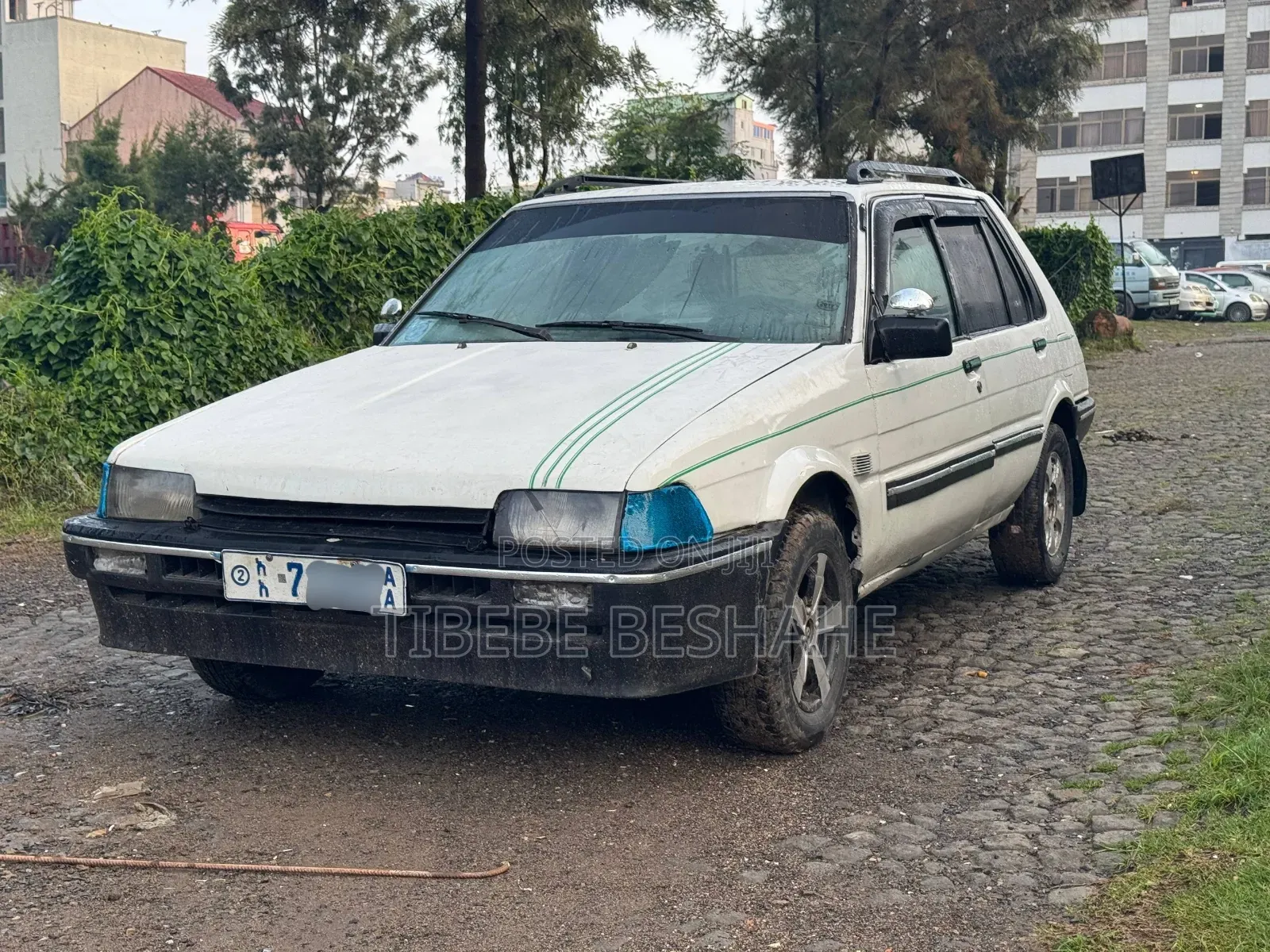 Toyota Corolla 1987 White