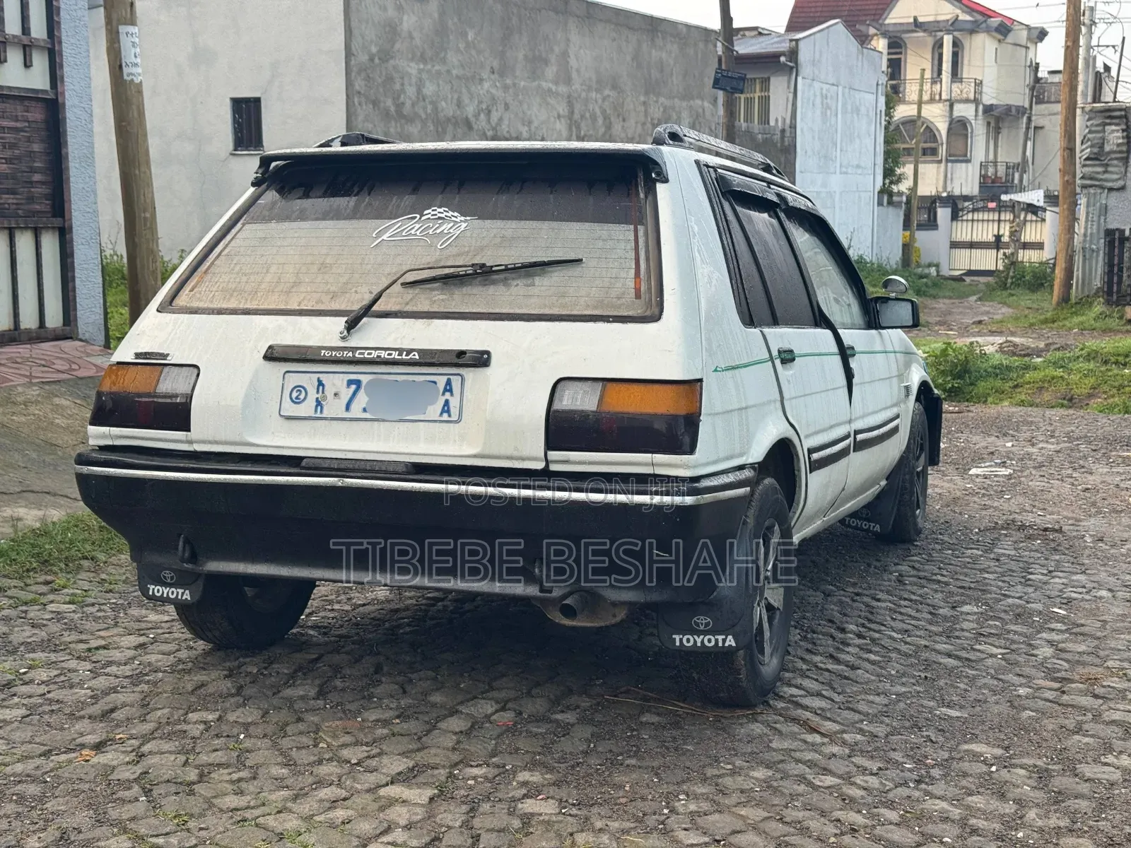 Toyota Corolla 1987 White