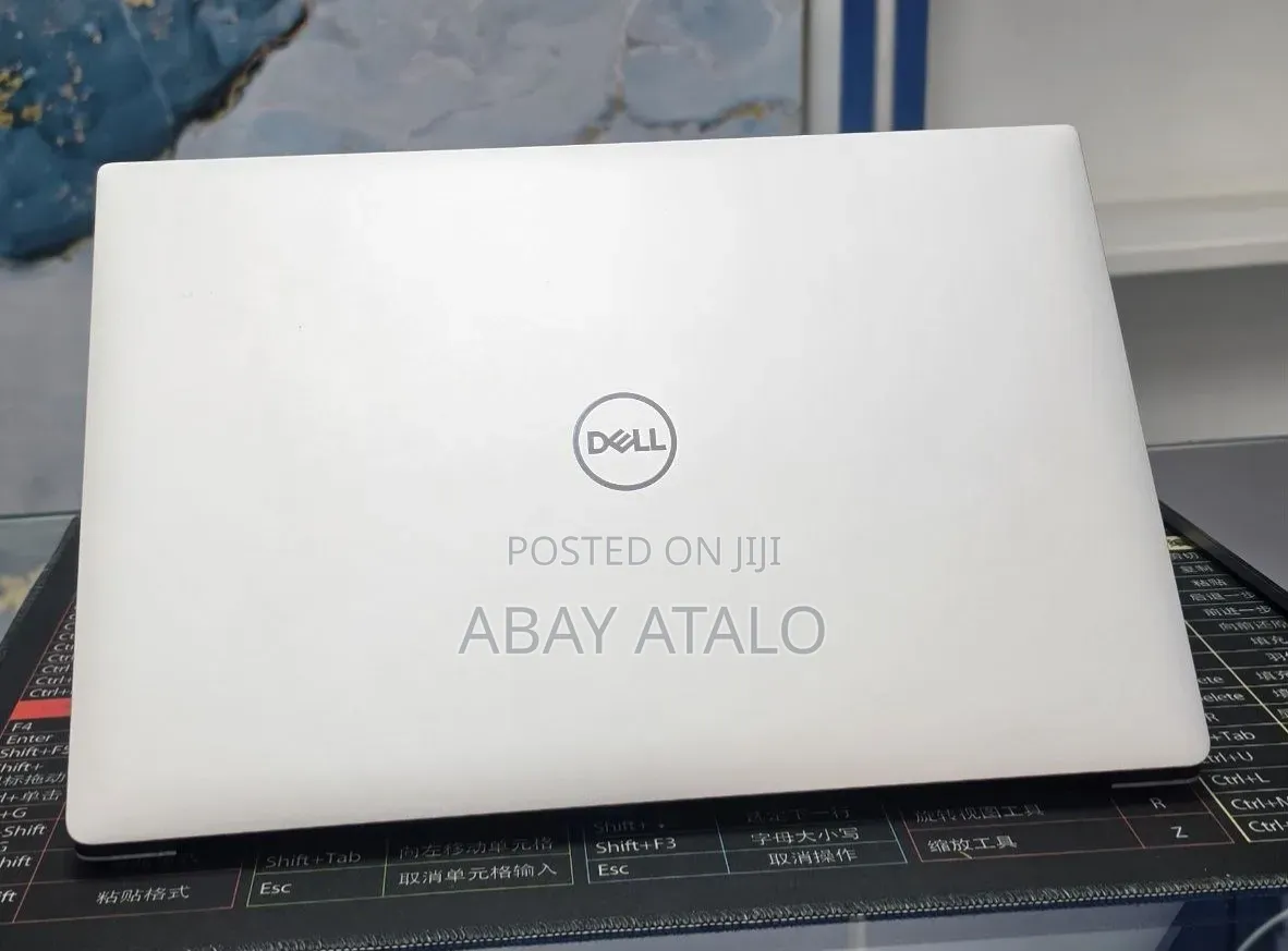 New Laptop Dell XPS 15 16GB Intel Core i5 SSD 512GB