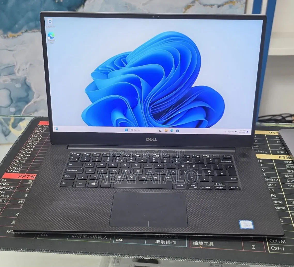 New Laptop Dell XPS 15 16GB Intel Core i5 SSD 512GB