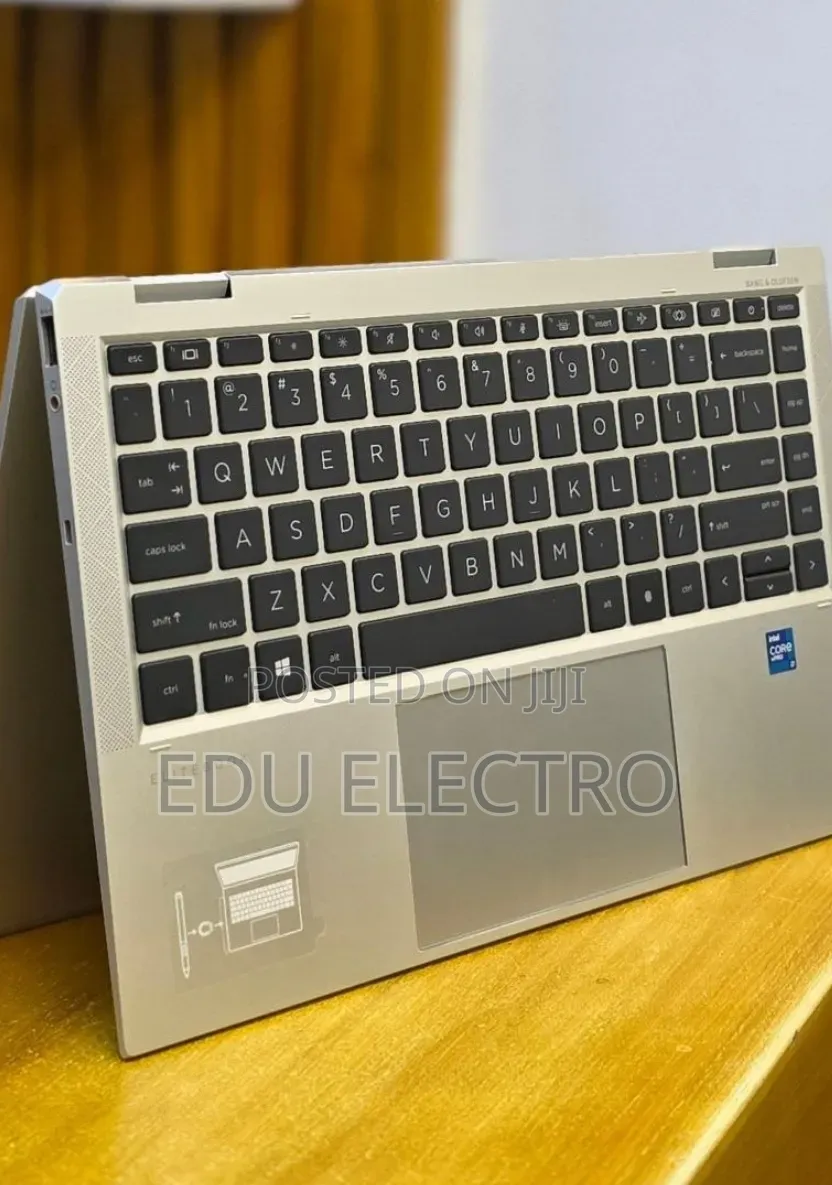 New Laptop HP EliteBook x360 1040 G9 32GB Intel Core i7 SSD 512GB