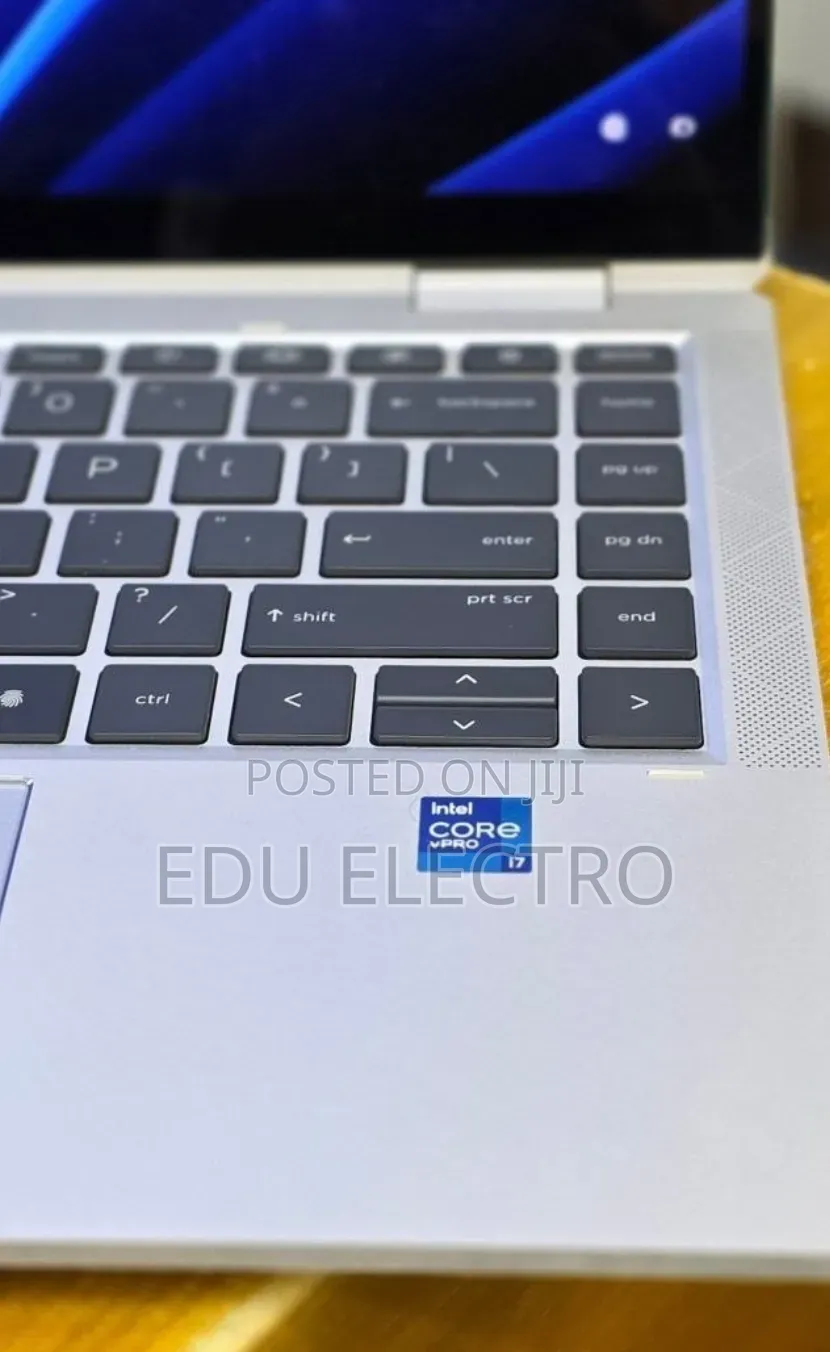 New Laptop HP EliteBook x360 1040 G9 32GB Intel Core i7 SSD 512GB