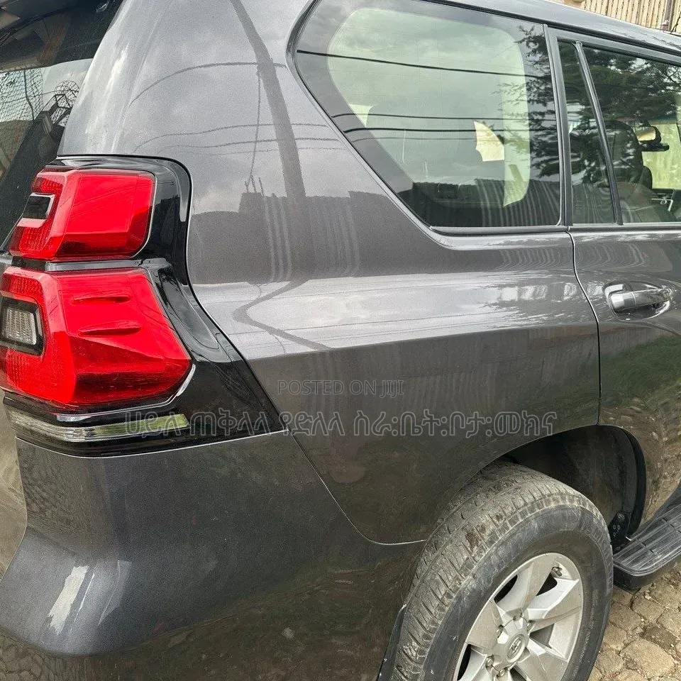 Toyota Land Cruiser Prado 2020 Maroon