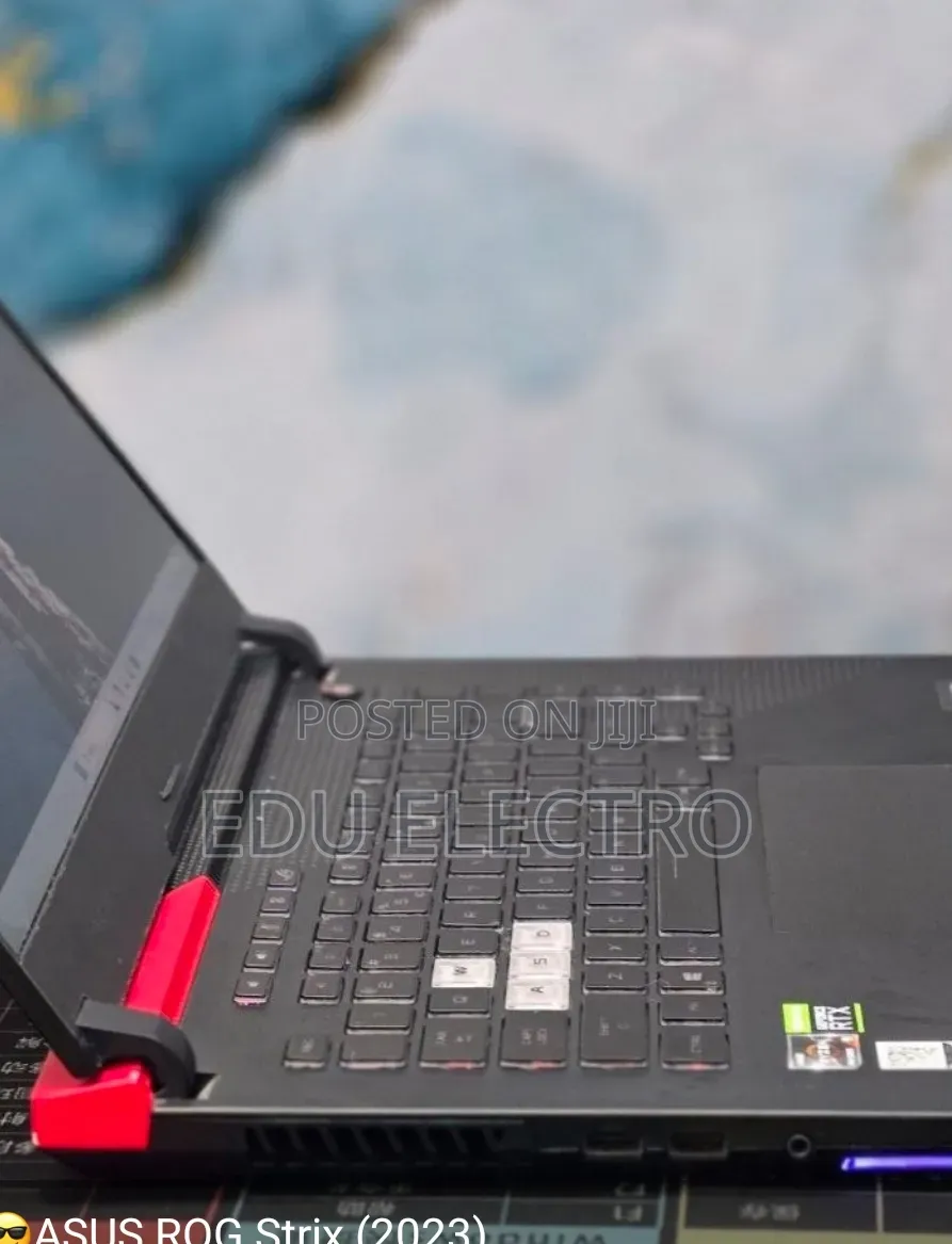 New Laptop Asus ROG Strix G15 16GB AMD Ryzen 9 SSD 512GB