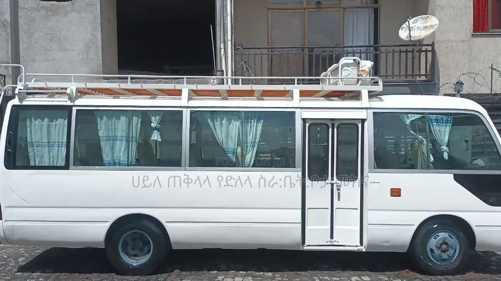 Toyota Coaster 2013 White