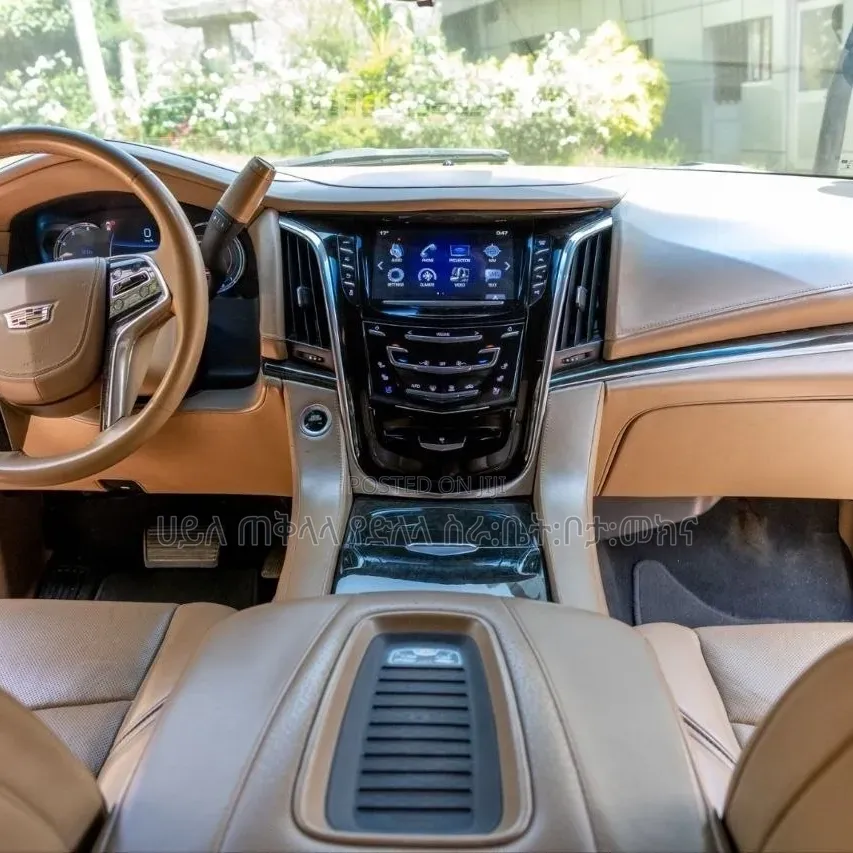 Cadillac Escalade 2018 Beige