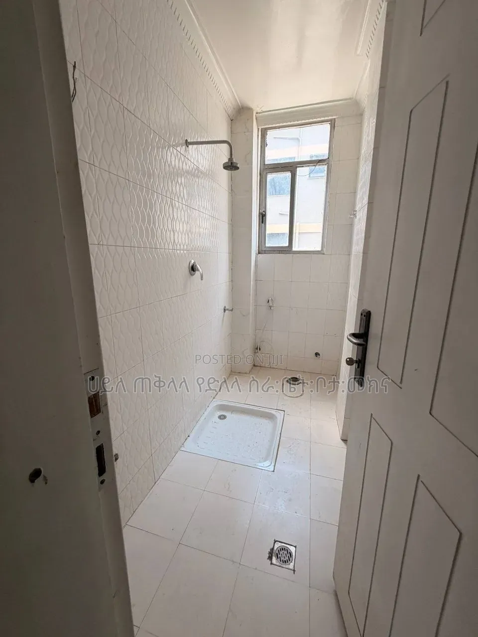 Furnished 3bdrm Apartment in ሰሚት 72 ቡናቦርድ ፎልስ, Yeka for sale