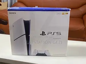 PS5 Slim CD በሚቀበል እፈልጋለሁ