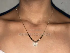 Simple Looking Necklace