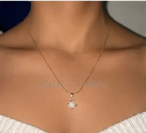 Simple Looking Necklace