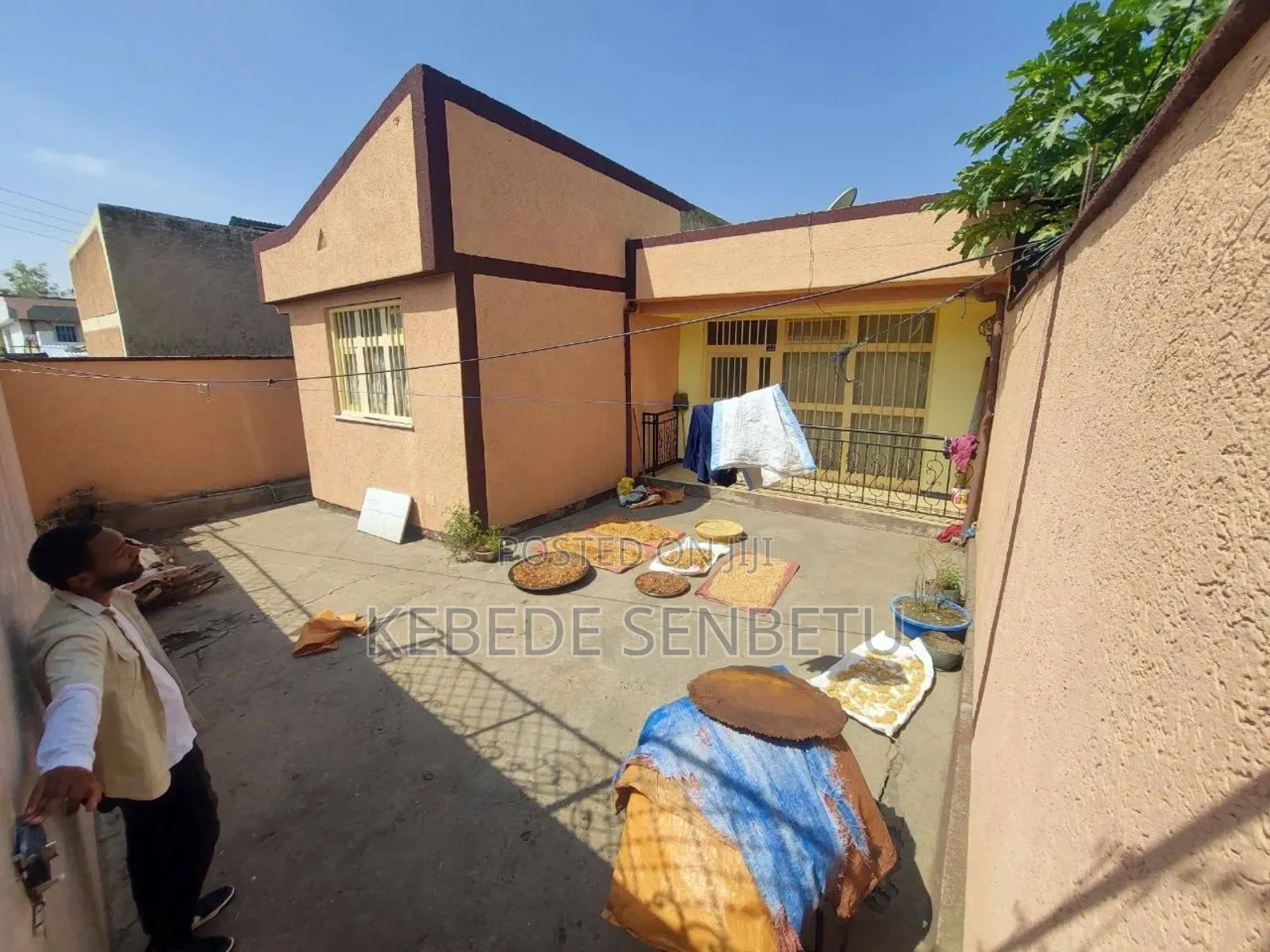 6bdrm House in Oromia, East Shewa for sale