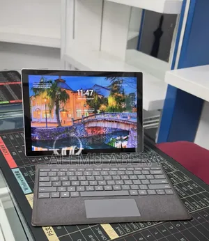 New Laptop Microsoft Surface Pro 7+ 32GB Intel Core i7 SSD 1T
