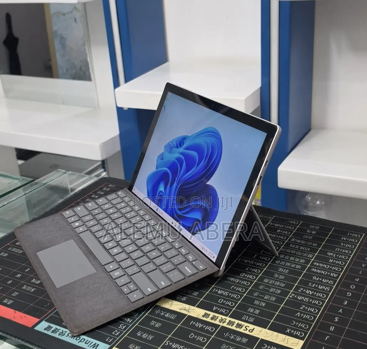 New Laptop Microsoft Surface Pro 7+ 32GB Intel Core i7 SSD 1T