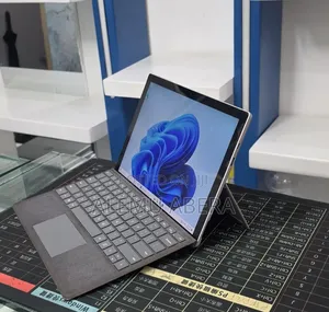 New Laptop Microsoft Surface Pro 7+ 32GB Intel Core i7 SSD 1T