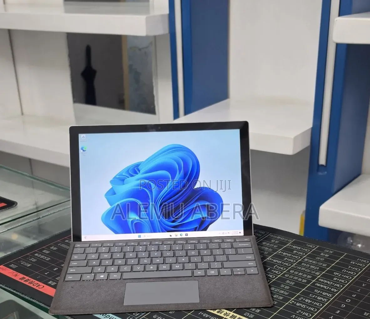 New Laptop Microsoft Surface Pro 7+ 32GB Intel Core i7 SSD 1T