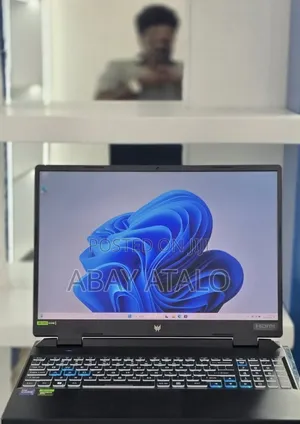 New Laptop Acer Predator Helios 300 16GB Intel Core i9 SSD 1T