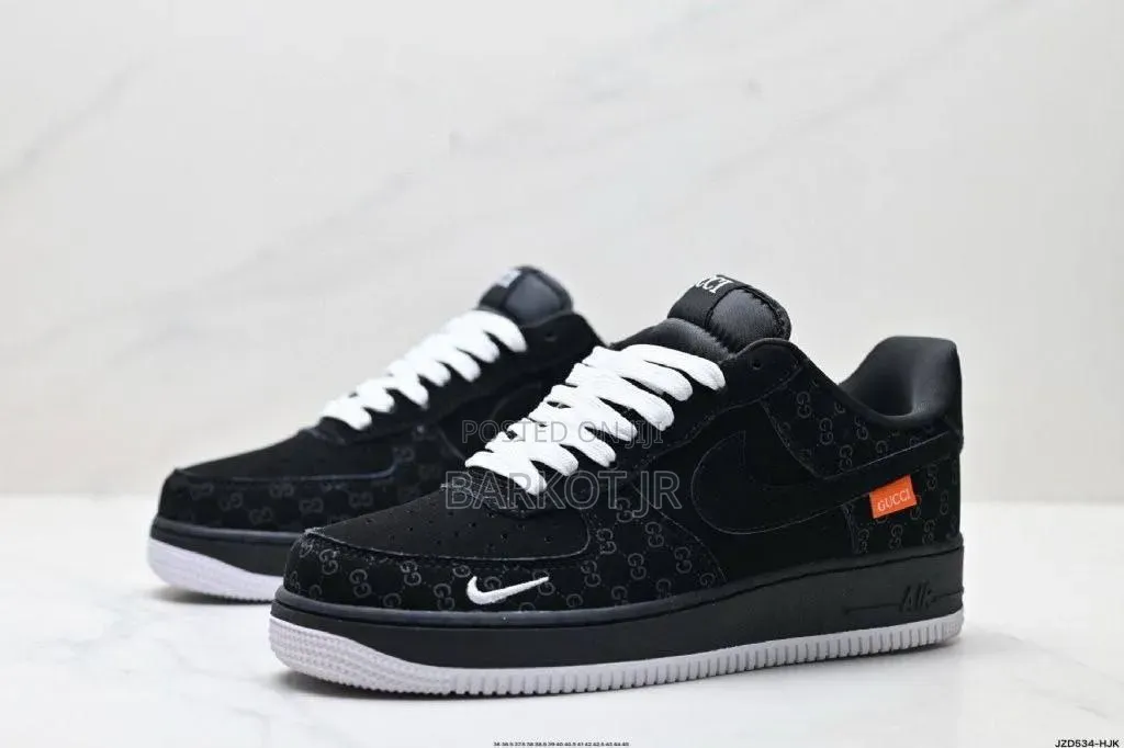 Nike Air Force 1 — Black Gg