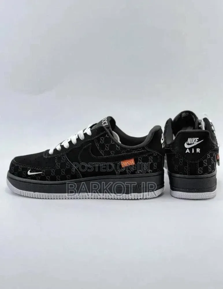 Nike Air Force 1 — Black Gg
