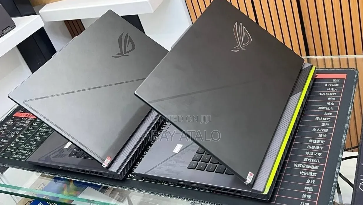 New Laptop Asus ROG Strix G16 G614 16GB Intel Core i7 SSD 1T
