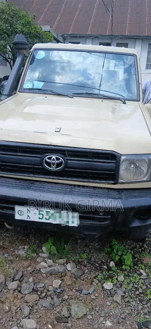 Toyota Land Cruiser 2005 Teal
