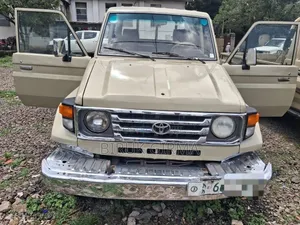 Toyota Land Cruiser 2005 Teal