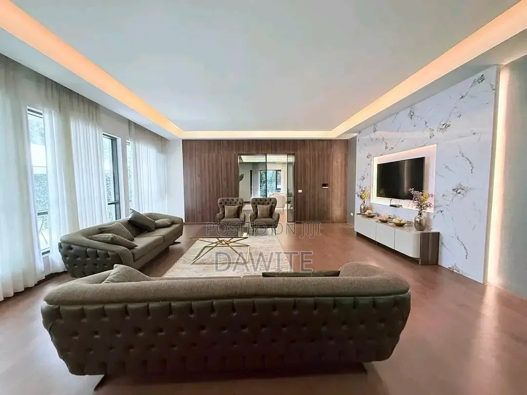 Furnished 2bdrm Apartment in የግል አፓርትመንት, Bole for sale