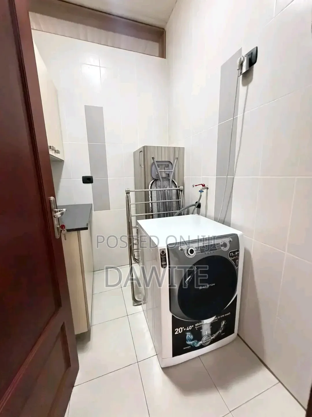 Furnished 3bdrm Apartment in የግል, Bole for sale