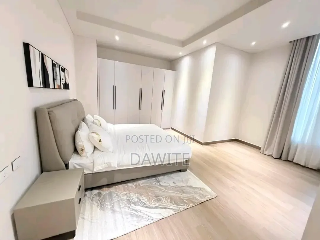 Furnished 3bdrm Apartment in የግል, Bole for sale