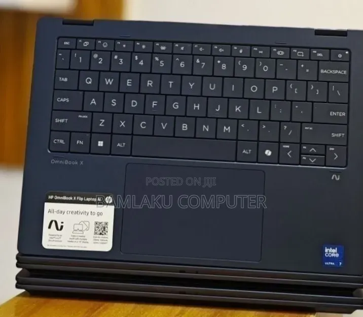 New Laptop HP OmniBook X Flip 14" 16GB Intel Core Ultra 7 SSD 1T