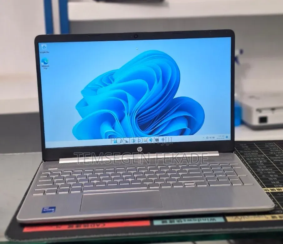 New Laptop HP Stream Notebook 8GB Intel Core i5 HDD+SSD 128GB
