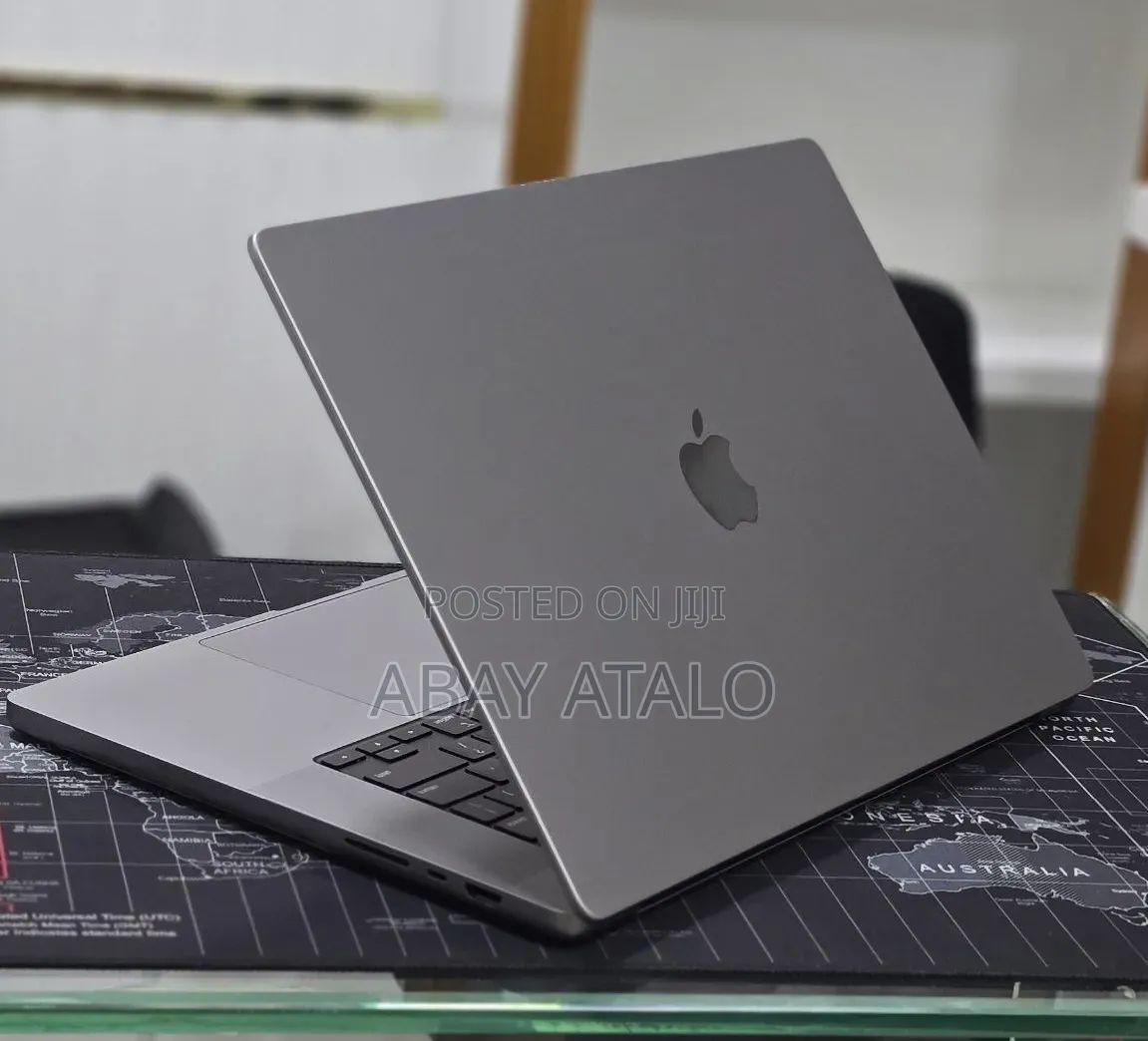 New Laptop Apple MacBook Pro 2021 M1 32GB Apple M1 SSD 512GB