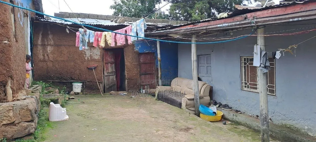 1bdrm Villa in ኮቶቤ, Bole for sale