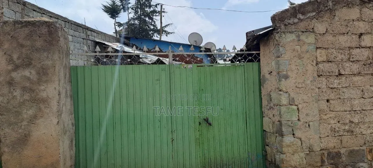 1bdrm Villa in ኮቶቤ, Bole for sale