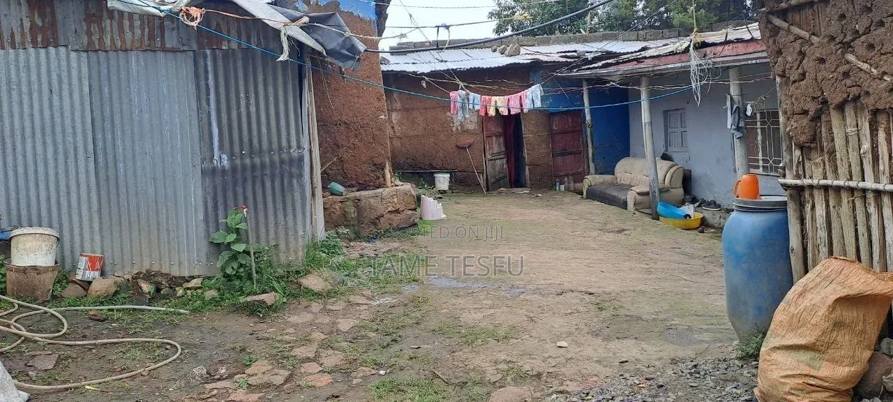1bdrm Villa in ኮቶቤ, Bole for sale