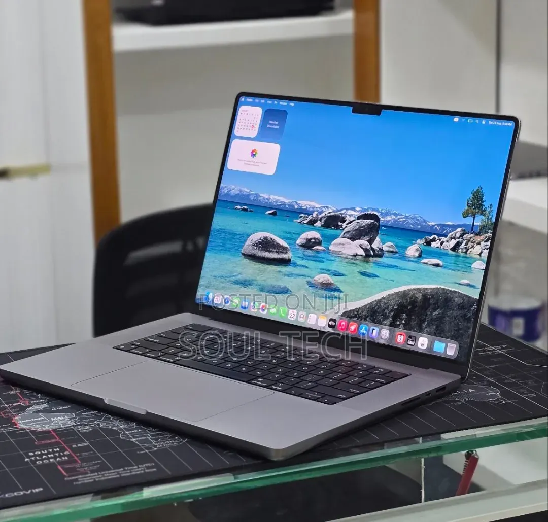 New Laptop Apple MacBook Pro 2021 M1 32GB Apple M1 Pro SSD 512GB