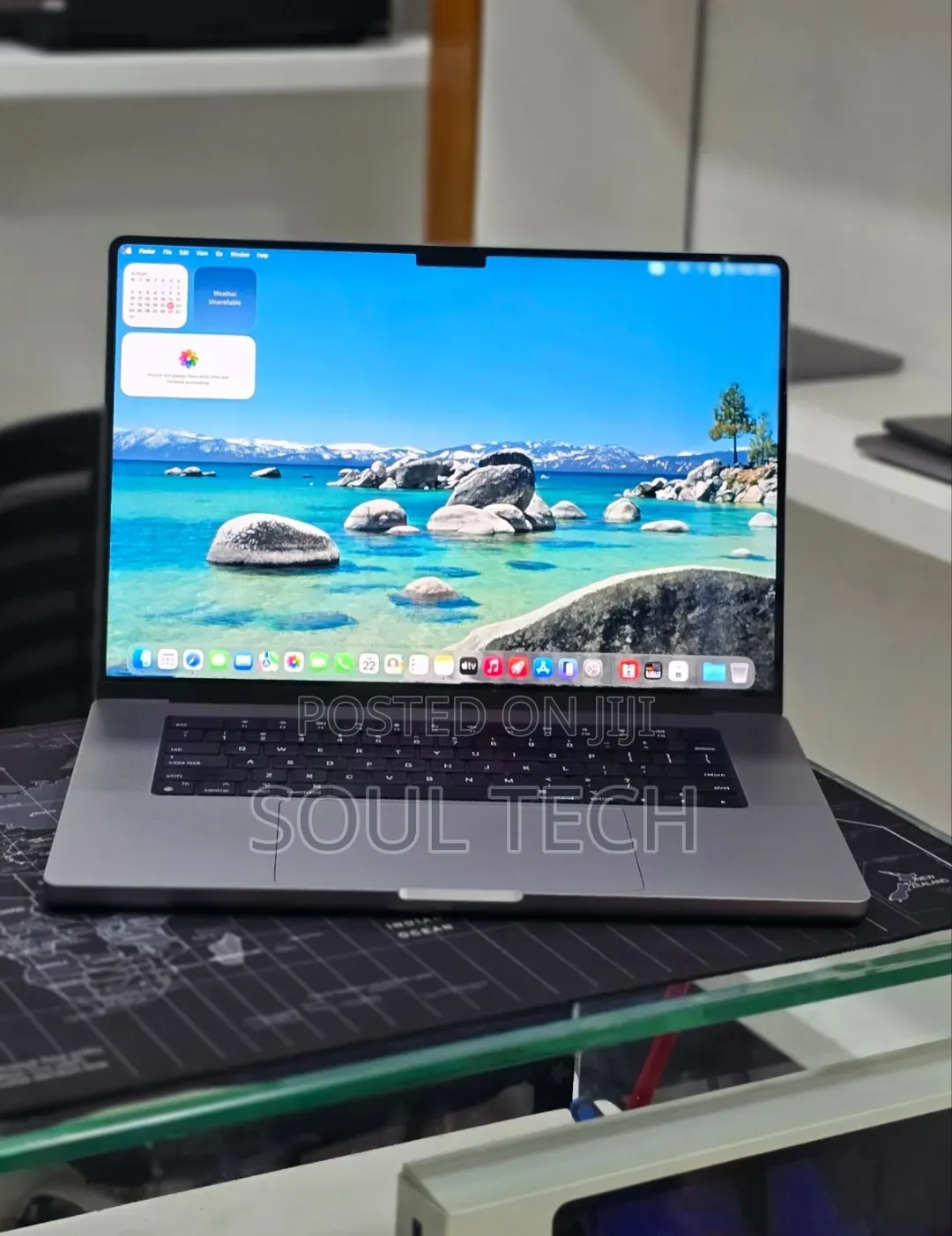 New Laptop Apple MacBook Pro 2021 M1 32GB Apple M1 Pro SSD 512GB