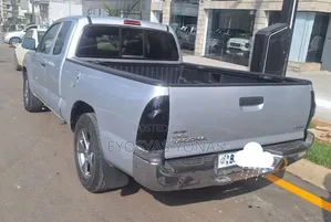 Toyota Tacoma 2007 Gray