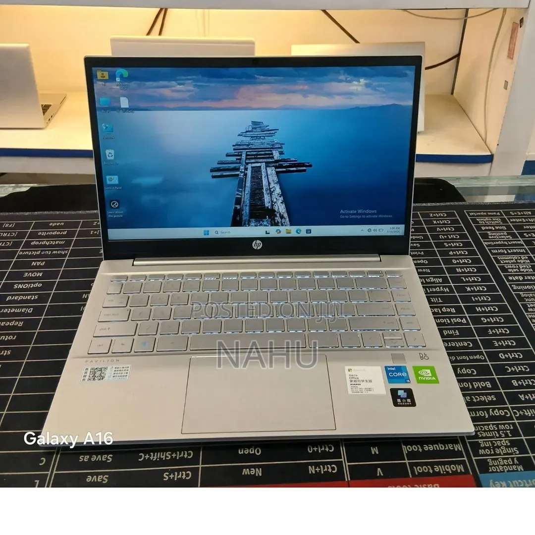 New Laptop HP Pavilion 14 16GB Intel Core i5 SSD 512GB
