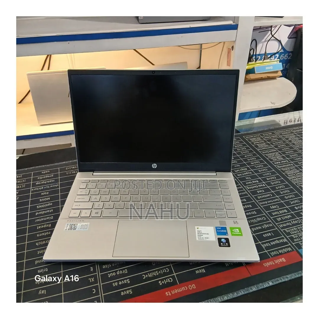 New Laptop HP Pavilion 14 16GB Intel Core i5 SSD 512GB