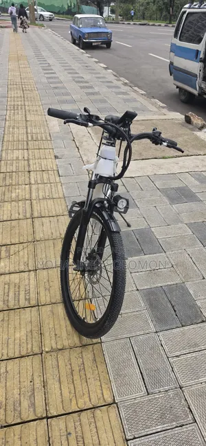 New Motorcycle 2025 White