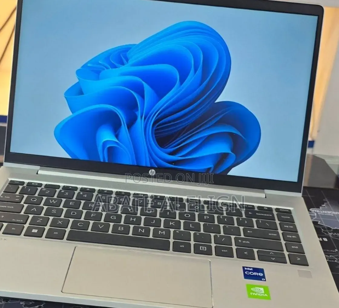 New Laptop HP Pavilion 14 16GB Intel Core i7 SSD 512GB