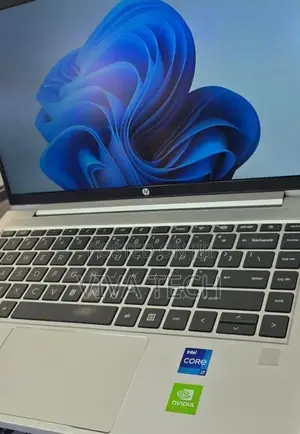 New Laptop HP Pavilion 14 16GB Intel Core i7 SSD 512GB