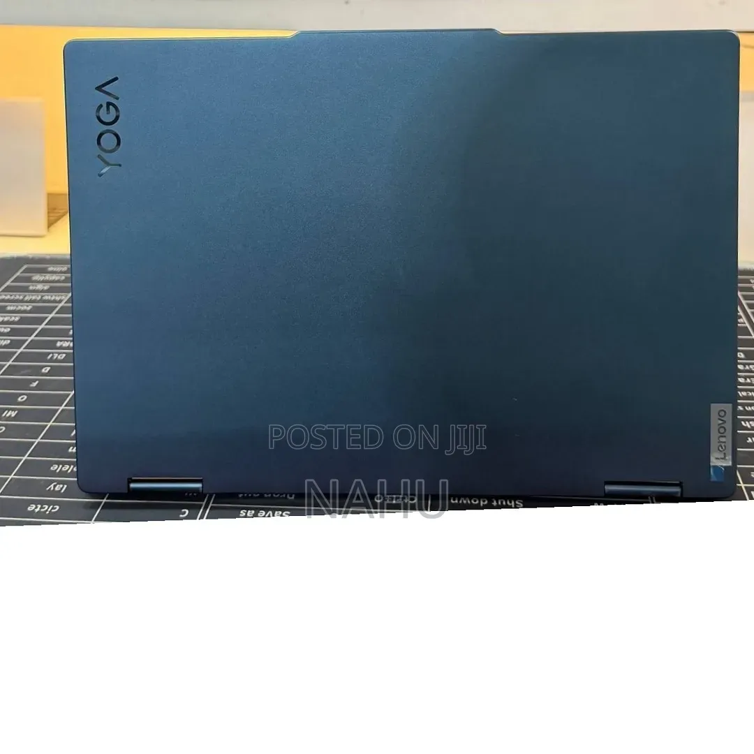 New Laptop Lenovo Yoga 9i 16GB Intel Core i7 SSD 512GB