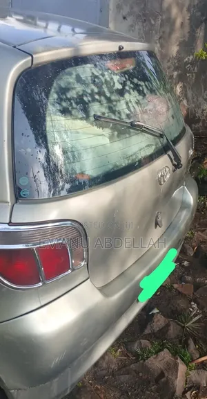 Toyota Vitz 2002 Beige