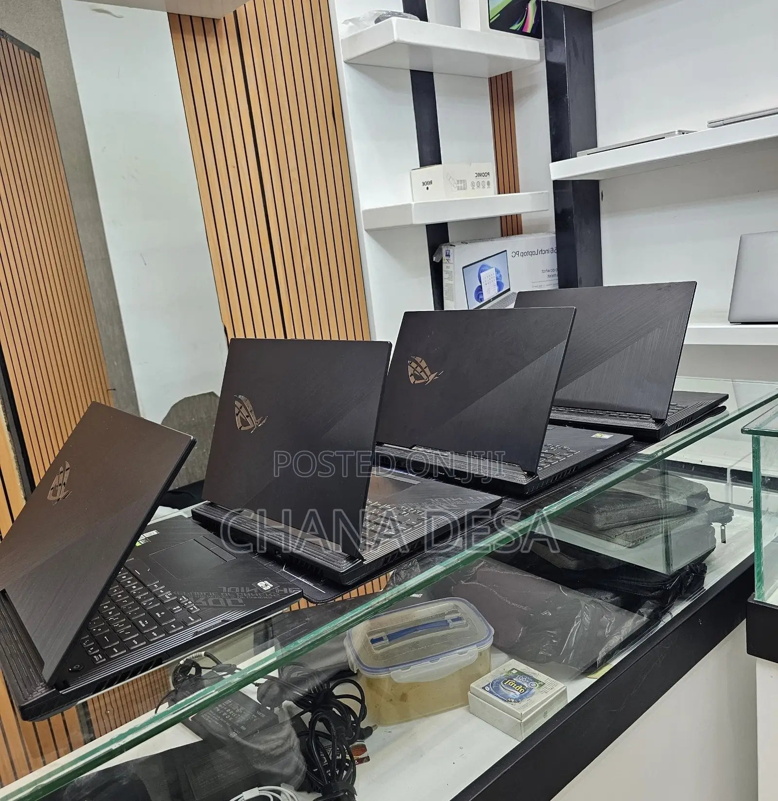 New Laptop Asus 16GB Intel Core i7 SSD 512GB