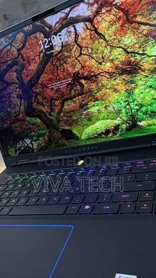 New Laptop Alienware M17x R2 16GB Intel Core Ultra 9 SSD 1T