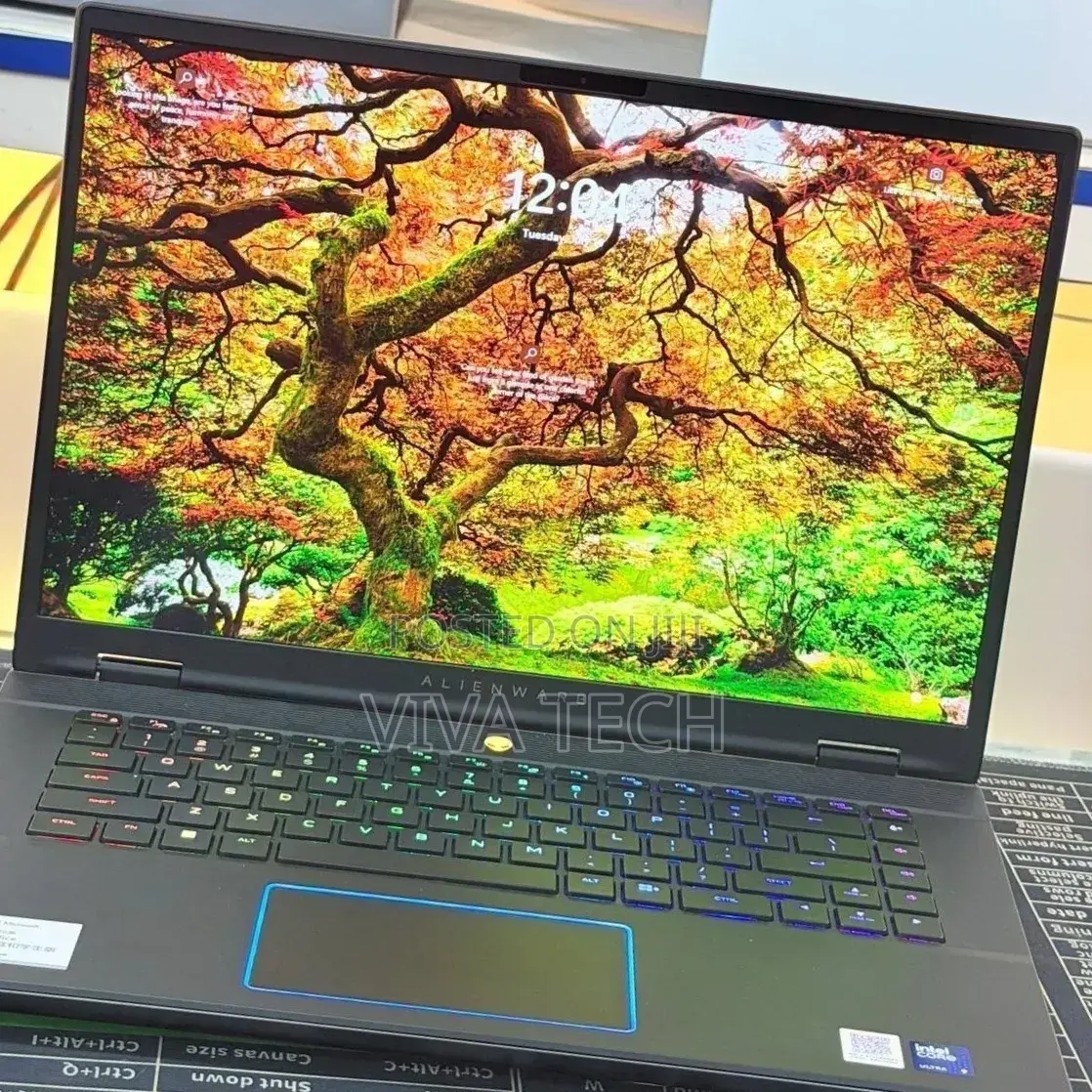 New Laptop Alienware M17x R2 16GB Intel Core Ultra 9 SSD 1T