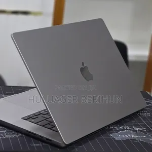 New Laptop Apple MacBook Pro 2021 M1 Max 32GB Apple M1 Pro SSD 1T