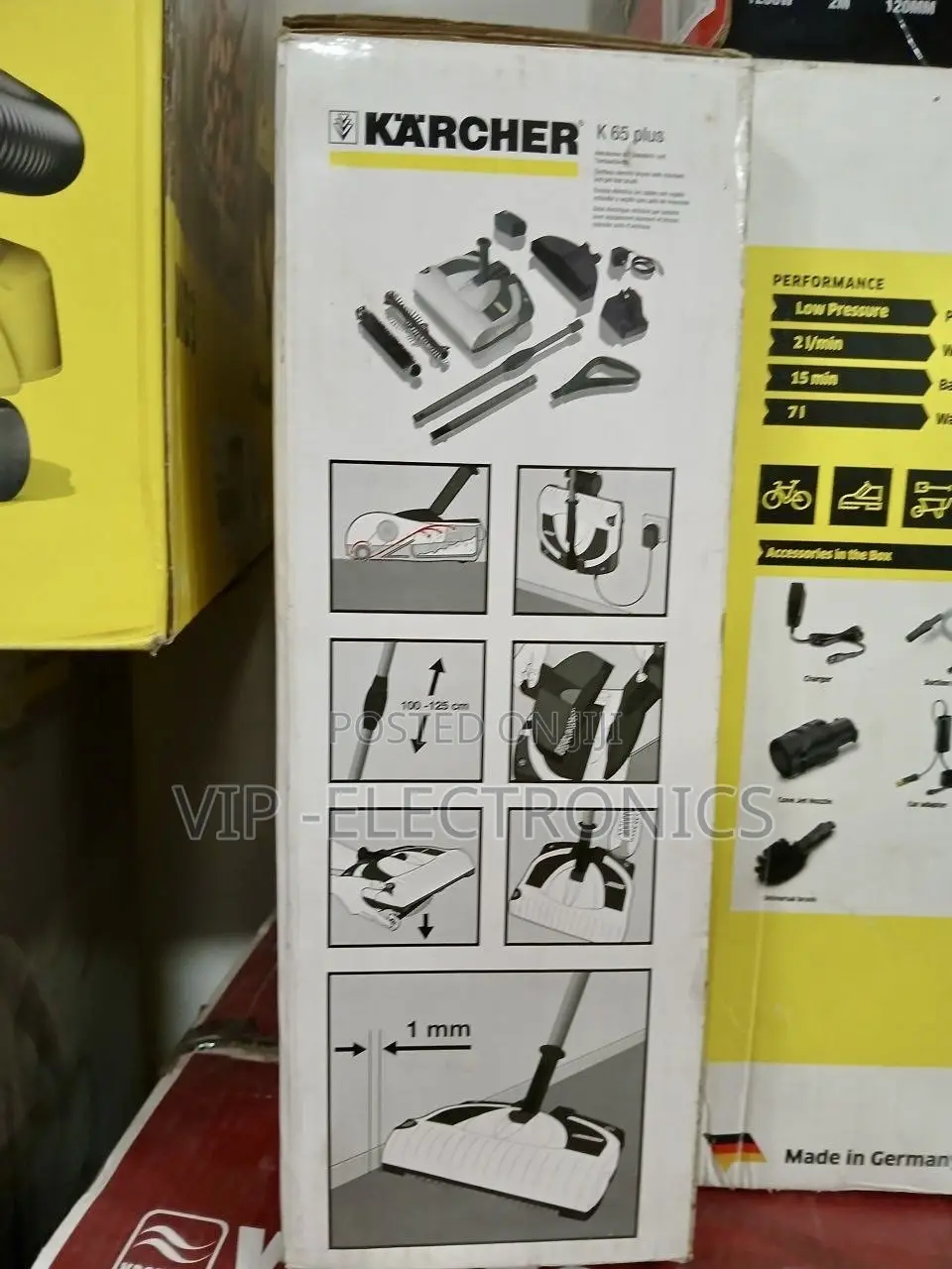 Karcher Vacuum Cleaner (1000W, 17L Plastic Container With Cartridge