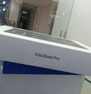 New Laptop Apple MacBook Pro 2026 M5 Max 32GB Apple M5 Max SSD 2T